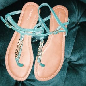 women’s sandals